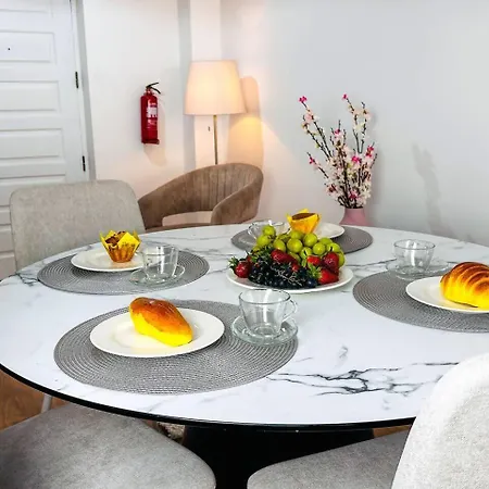 Apartment T1 Premium, Cama King, Ac, Wifi Da Rocha *